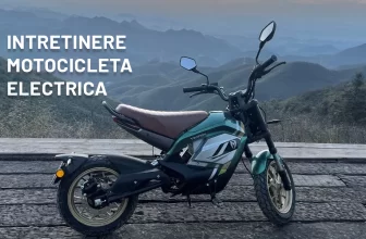 Intretinere motocicleta electrica
